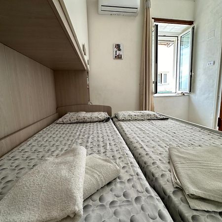 La Casina Di Gio In The City Center Wi-Fi,Panorama Apartman Nápoly Kültér fotó